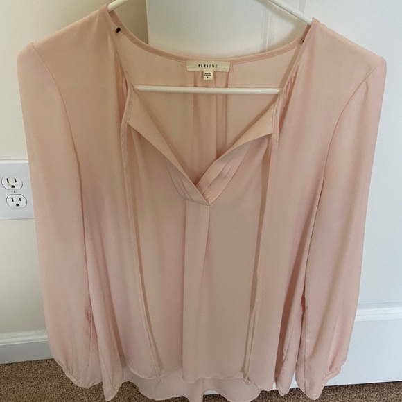 Light Pink Long Sleeve Blouse - Picture 1 of 3